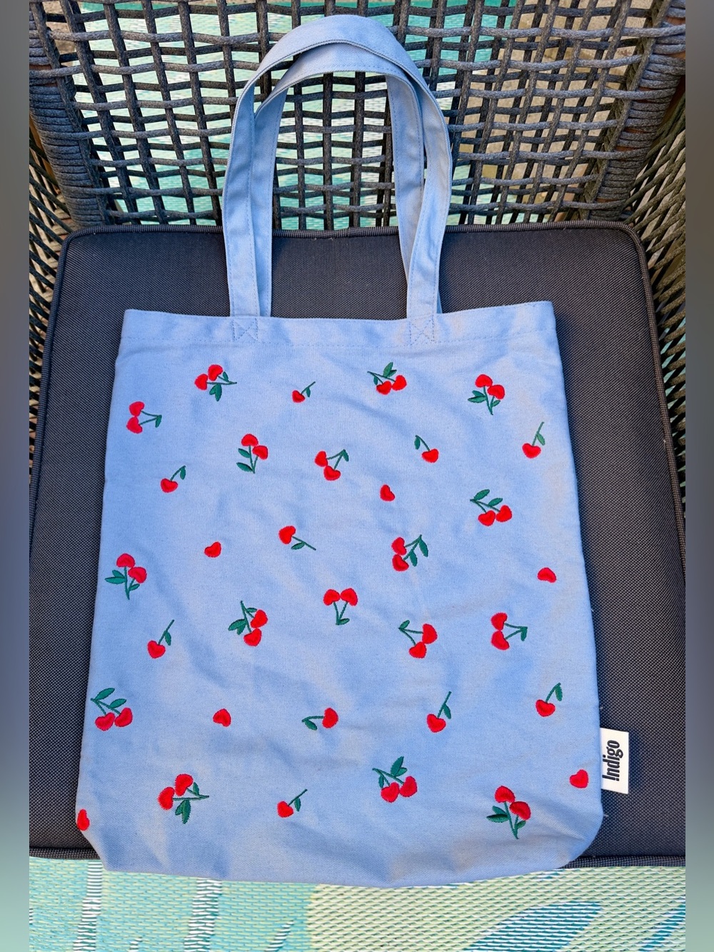 Canvas Cherry Heart Embroidered Tote Bag - Blue